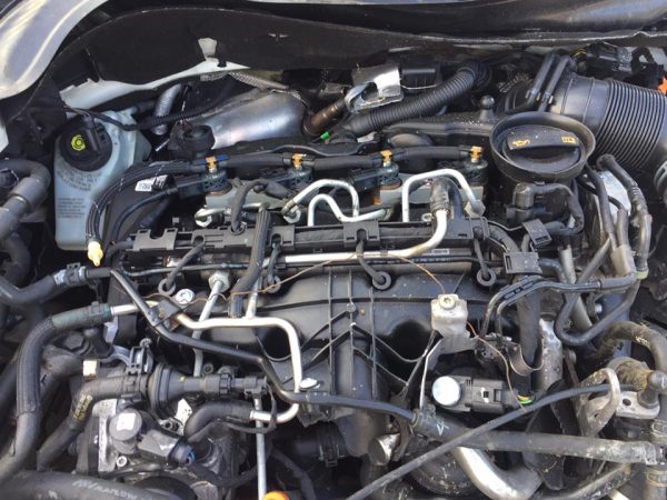 Dezmembrari VW Scirocco 2.0 tdi din 2011 - Dezmembrari Auto - imagine 4