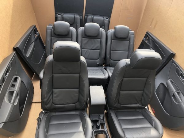 Set fete usi din piele VW Sharan 7N din 2019 - Dezmembrari Auto - imagine 2