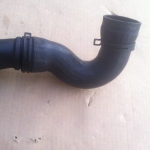 Furtun intercooler VW Golf 4 1J0145838B 1J0 145 838 B - Dezmembrari Auto