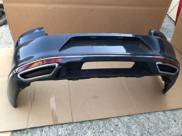 Bara spate highline VW Passat B8 limuzina cu senzori parcare si park assist - Dezmembrari Auto - imagine 2