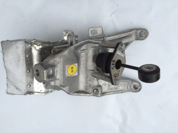 Suport motor dreapta Audi A4 8W B9 din 2016 4M0199308AD 4M0 199 308 AD - Dezmembrari Auto