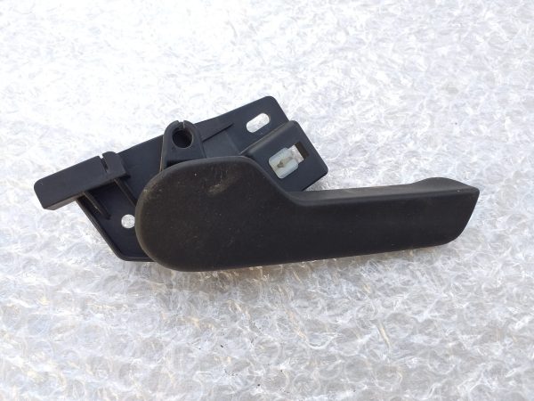 Maner deschidere capota Skoda Fabia II 2012 hatchback 1.2 1J1823533C 1J1 823 533 C - Dezmembrari Auto