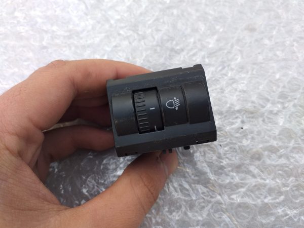 Buton reglaj faruri Skoda Fabia II 2012 hatchback 1.2 5J0941333A 5J0 941 333 A - Dezmembrari Auto
