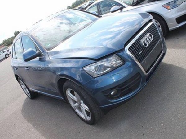 Audi Q5 2009 2.0 tdi quattro CAH - Dezmembrari Auto - imagine 3