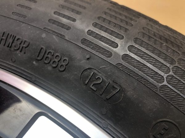 Jante aliaj VW Passat B8 R17 17 cu senzori presiune si anvelope de vara - Dezmembrari Auto - imagine 3