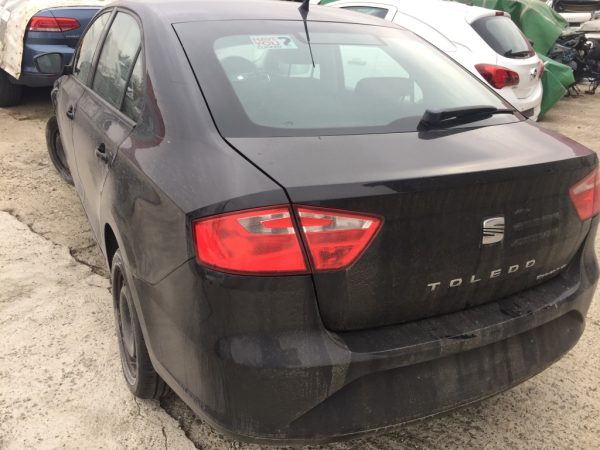 Maneta semnalizare Seat Toledo 2014 hatchback - Dezmembrari Auto