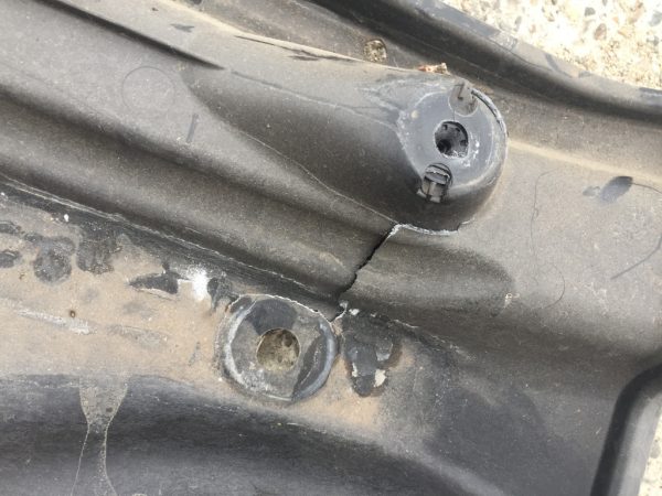 Scut lateral podea dreapta VW Jetta 2016 5C6825202 5C6 825 202 - Dezmembrari Auto - imagine 3