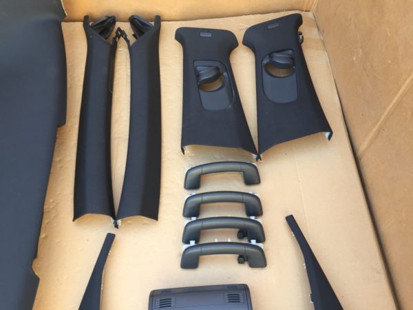 Plafon negru cu accesorii Volkswagen Passat B8 limuzina - Dezmembrari Auto - imagine 3