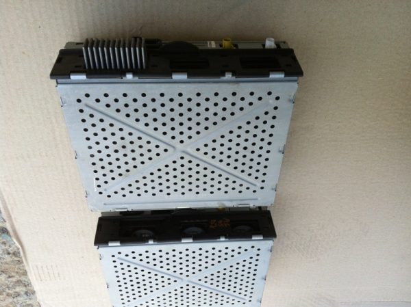 Radio K-BOX Audi A4 A5 A6 A8 Q7 4F0035541 4E0910541C - Dezmembrari Auto