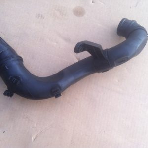 Furtun intercooler VW Golf 4 1J0129654L 1J0 129 654 L - Dezmembrari Auto