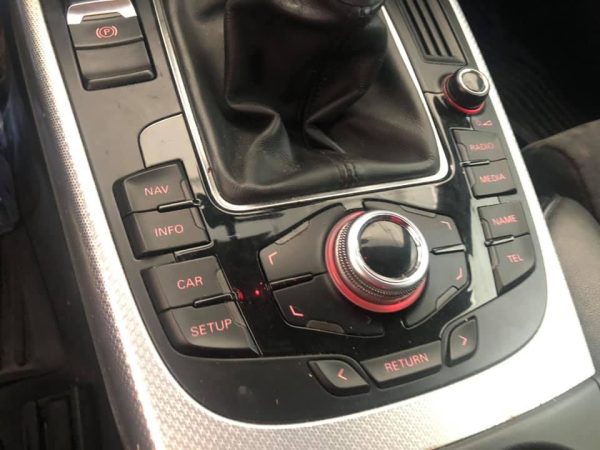 Dezmembrez Audi A4 B8 2009 limuzina 3.2 fsi CALA - Dezmembrari Auto - imagine 3