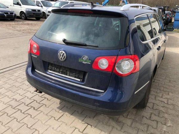 Dezmembrez VW Passat B6 2007 variant 2.0 tdi BMP - Dezmembrari Auto - imagine 3