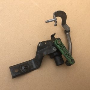 3Q0412522A 3Q0 412 522 A Senzor autoleveling VW Paassat B8 - Dezmembrari Auto