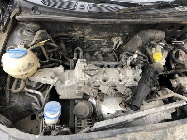 Dezmembrez Skoda Fabia II 2012 hatchback 1.2 - Dezmembrari Auto - imagine 4