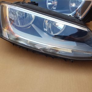 Far dreapta VW Jetta 2016 5C7941006A 5C7 941 006 A - Dezmembrari Auto