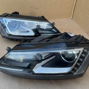 Set faruri led bi-xenon adaptive complete cu module si becuri VW Jetta 2017 la 0 km - Dezmembrari Auto