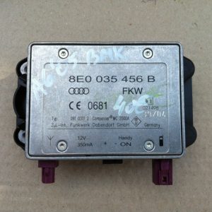 Amplificator telefon Audi 8E0035456A - Dezmembrari Auto