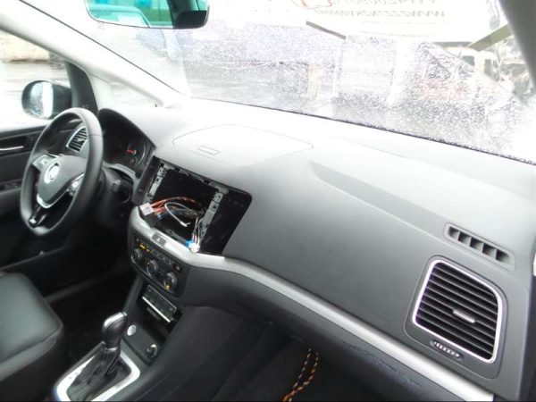 Dezmembrez VW Sharan din 2019 cu 7 locuri 4motion 2.0 tdi DLU - Dezmembrari Auto - imagine 5