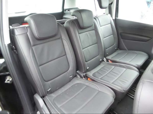 Dezmembrez VW Sharan din 2019 cu 7 locuri 4motion 2.0 tdi DLU - Dezmembrari Auto - imagine 7