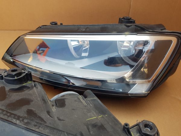 Set faruri Volkswagen Jetta 2016 5C7941006A 5C7941005A - Dezmembrari Auto - imagine 5