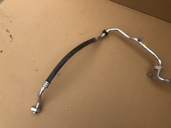 5Q0816743D 5Q0 816 743 D Conducta clima AC VW Passat B8 - Dezmembrari Auto