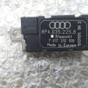 Amplificator antena Audi A3 2007 8P4035225B 8P4 035 225 B - Dezmembrari Auto