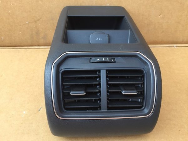 Grila ventilatie cu suport VW Sportsvan  510864298D 510 864 298 D - Dezmembrari Auto