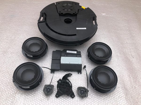 Sistem Dynaudio VW Golf 7 variant facelift din 2016 - Dezmembrari Auto