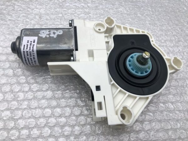 Motoras macara stanga spate VW Sharan 7n 8K0 959 802 B 8K0959802B - Dezmembrari Auto