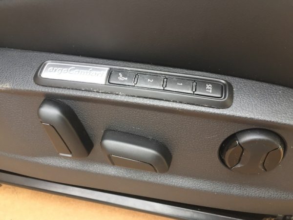 Interior piele / carbon VW Passat B8 R-LINE la 0 km - Dezmembrari Auto - imagine 5