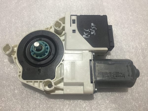 Motoras macara usa stanga spate VW Passat cc 2013 3C8839461K 3C8 839 461 K - Dezmembrari Auto