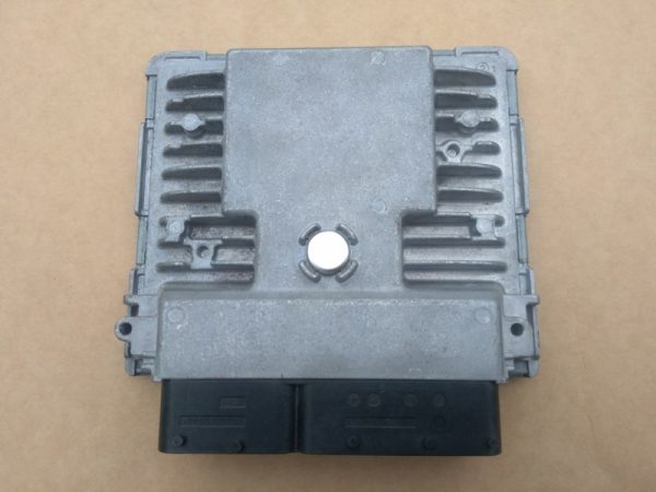 Calculator motor ECU Seat Altea 1.2 tsi CBZB 2013 03F906070HD 03F 906 070 HD - Dezmembrari Auto