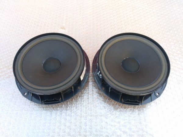 Set boxe spate VW Passat CC B6 B7 3C8035453 - Dezmembrari Auto