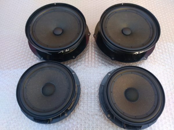 Boxe fata spate VW Golf 5 Golf 6 1K0035454J - Dezmembrari Auto