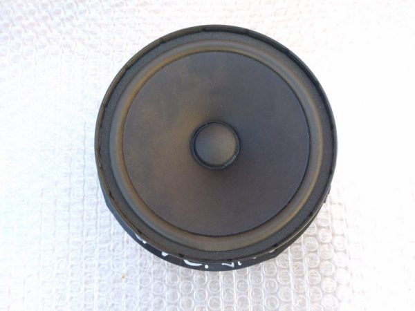 Boxa spate VW Golf 5 1K0035454M 1K0 035 454 M - Dezmembrari Auto
