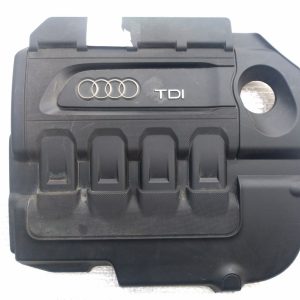 Capac motor Audi TT 8S 2.0 tdi 04L103925l - Dezmembrari Auto