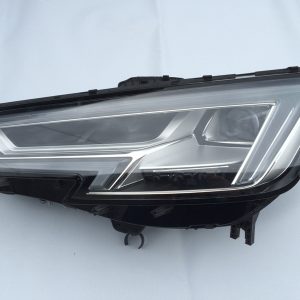 Far stanga LED Audi A4 8W B9 din 2016 8W0941033 full led - Dezmembrari Auto
