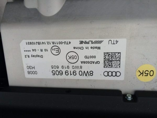Display 8,2 color Audi A4 8W B9 din 2016 8W0919605 8W0 919 605 - Dezmembrari Auto - imagine 3