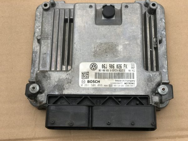 ECU 06J906026FK 06J 906 026 FK VW Passat CC CCZC - Dezmembrari Auto