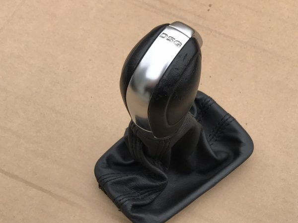 Nuca schimbator DSG VW Passat CC 2011 - Dezmembrari Auto