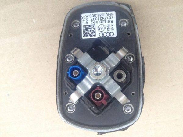 Antena GPS Audi A4 8W 4H0035503A 4H0 035 503 A - Dezmembrari Auto - imagine 2