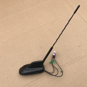 Antena VW Tiguan 2010 - Dezmembrari Auto