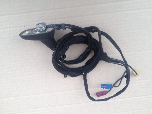 Antena radio Audi A3 8P 8P0035503L 8P0 035 503 L - Dezmembrari Auto