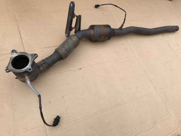 Catalizator VW Tiguan 2.0 TSI 5N0131690K - Dezmembrari Auto