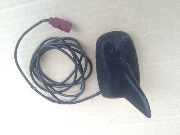 Antena radio Audi A3 8P 8P0035503J 8P0 035 503 J - Dezmembrari Auto
