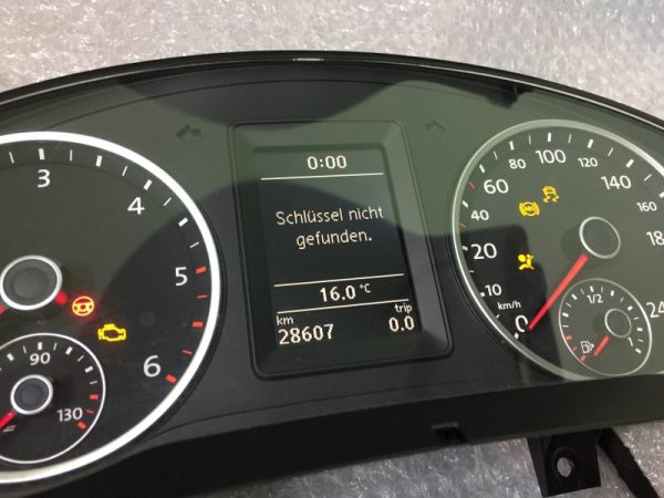Ceasuri bord VW Tiguan 5N0920871C 5N0 920 871 C - Dezmembrari Auto - imagine 3