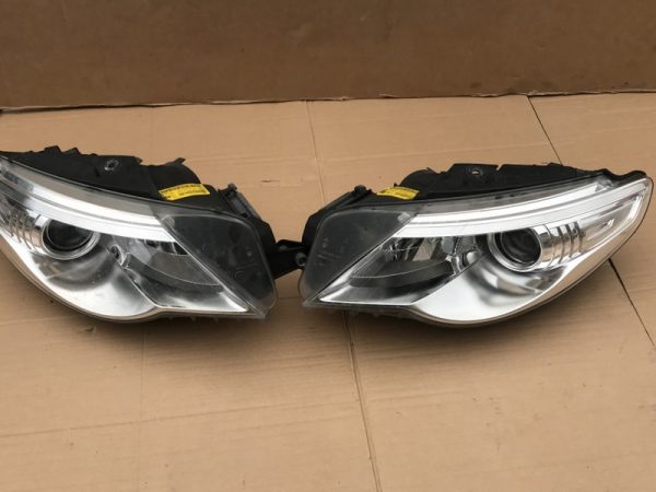 Far faruri bixenon VW Passat CC 3C8941751C 3C8941752C - Dezmembrari Auto