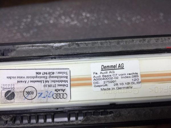 Ornamente praguri Audi A6 4G C7 iluminate - Dezmembrari Auto - imagine 3