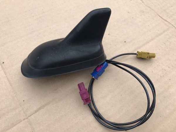 Antena GPS VW Passat CC 3C0035507P - Dezmembrari Auto