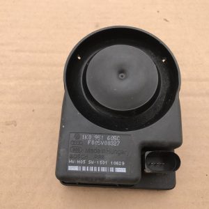 Sirena alarma VW Passat CC 2016 1K0951605C 1K0 951 605 C - Dezmembrari Auto